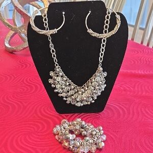 Elegant Silver Jewelry Set